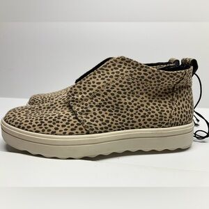 Universal Thread Lillian Women’s Slip On Sneakers, Size 6.5, Leopard Print, NWT